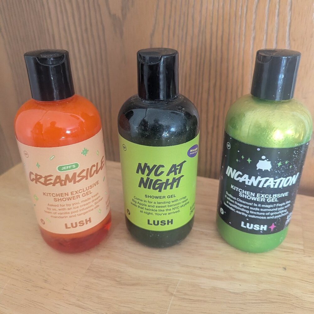 Lush Kitchen Exclusive Bath/Beauty Bundle 3 Shower Gels-New Unused